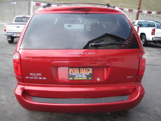 2005 Dodge Caravan ES Sport