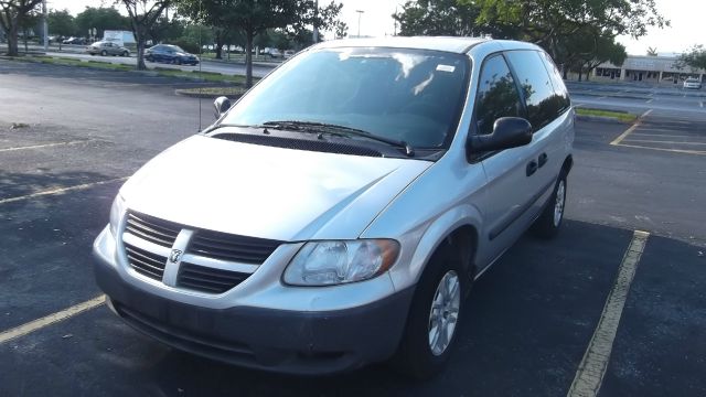 2005 Dodge Caravan SE