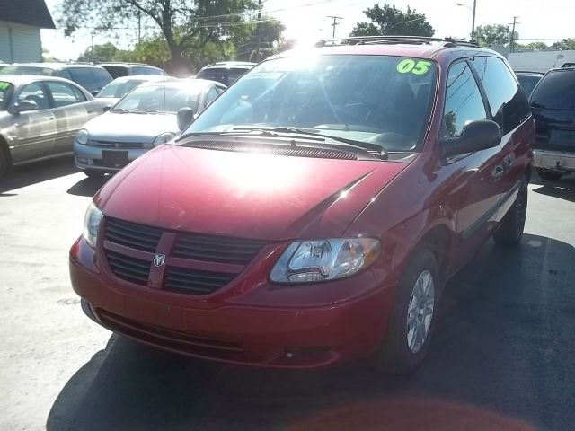 2005 Dodge Caravan SE