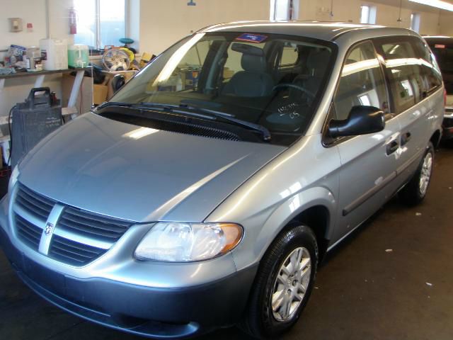 2005 Dodge Caravan SE