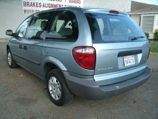 2005 Dodge Caravan SE