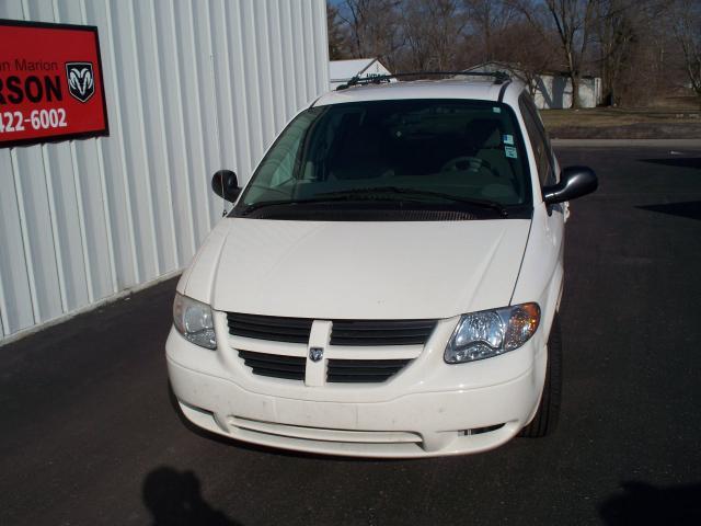 2005 Dodge Caravan S