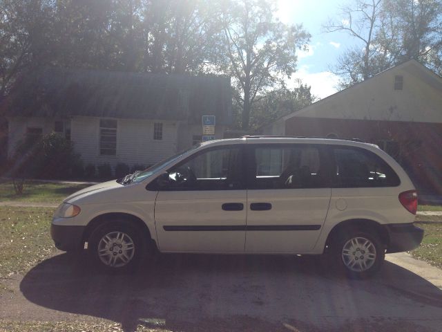 2005 Dodge Caravan SE