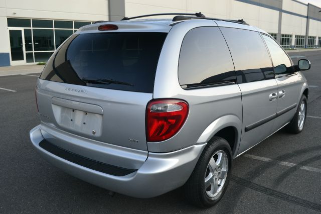 2005 Dodge Caravan S