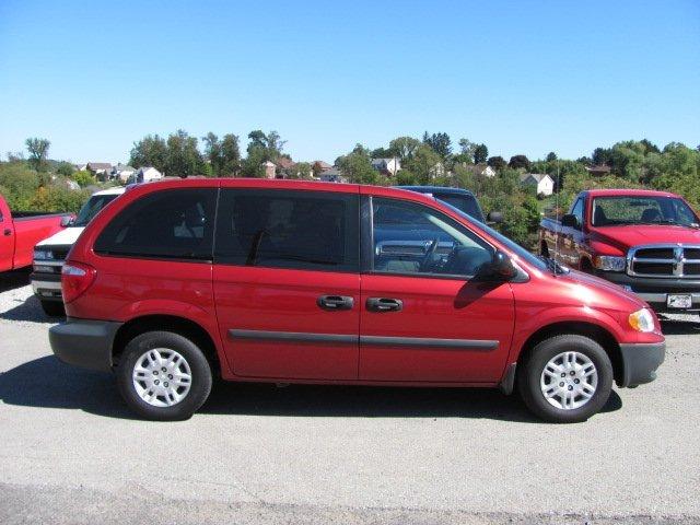 2005 Dodge Caravan SE