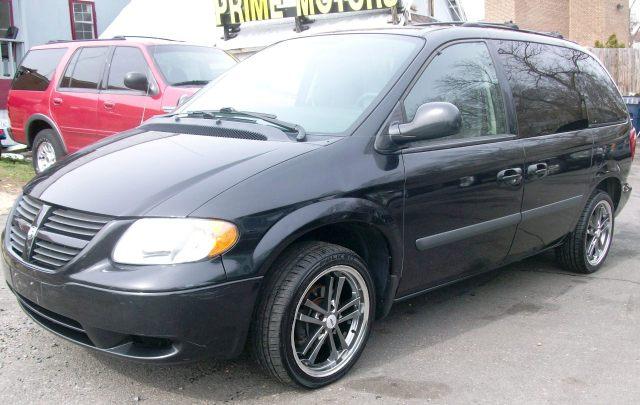 2005 Dodge Caravan ES Sport