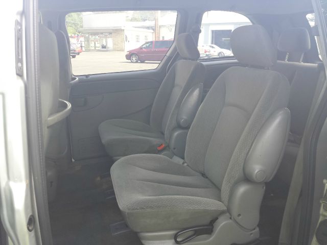 2005 Dodge Caravan S