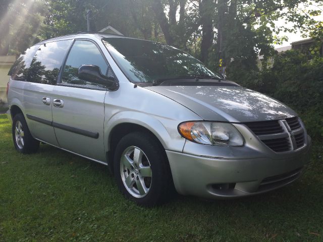 2005 Dodge Caravan S