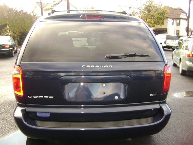 2005 Dodge Caravan ES Sport