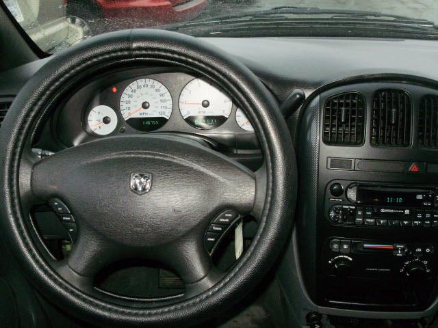 2005 Dodge Caravan S