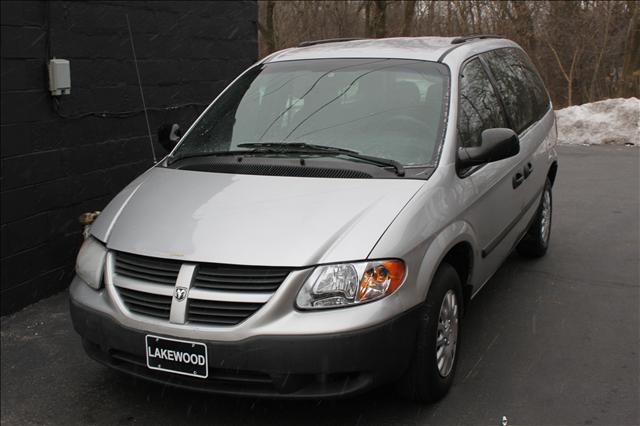 2005 Dodge Caravan SE