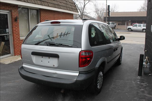 2005 Dodge Caravan SE