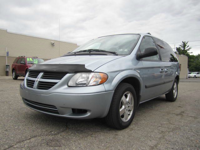 2005 Dodge Caravan S