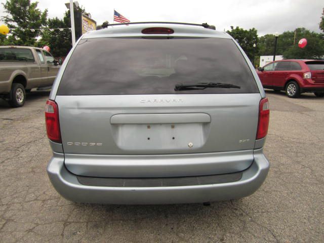 2005 Dodge Caravan S