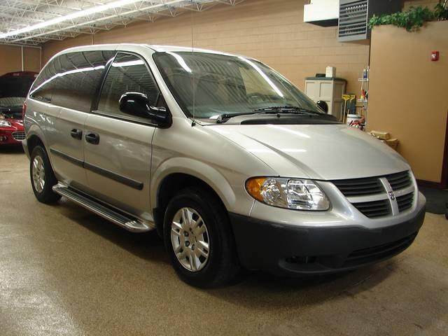 2005 Dodge Caravan SE