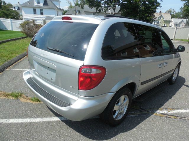 2005 Dodge Caravan S