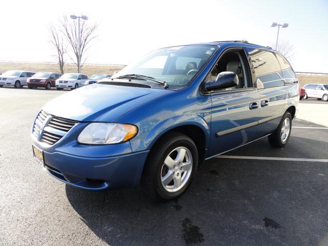 2005 Dodge Caravan 2WD Ext Cab Bighorn/lonestar