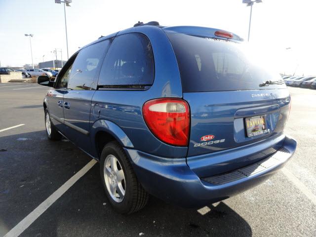 2005 Dodge Caravan 2WD Ext Cab Bighorn/lonestar