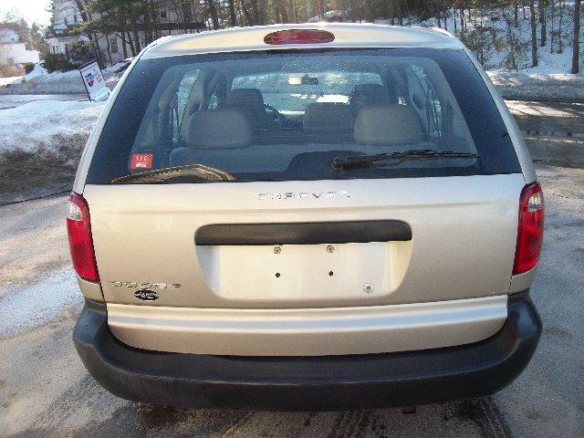 2005 Dodge Caravan SE