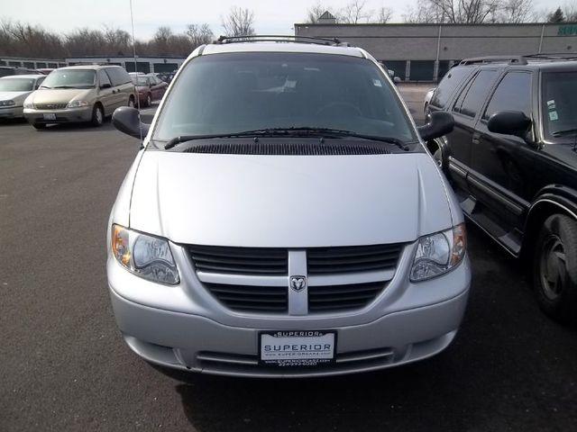 2005 Dodge Caravan FX35 AWD