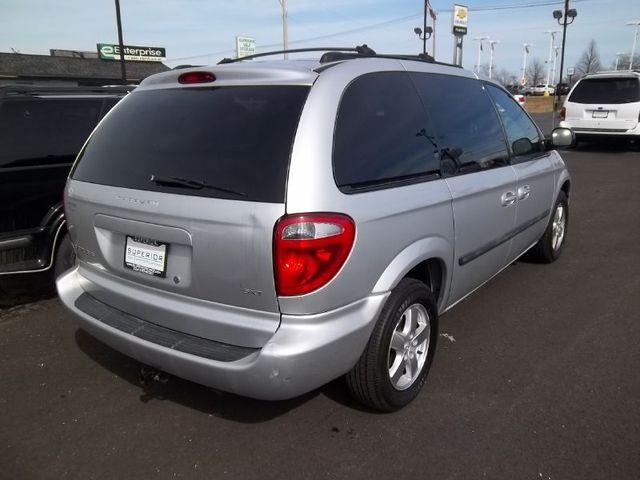 2005 Dodge Caravan FX35 AWD