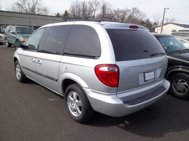 2005 Dodge Caravan FX35 AWD