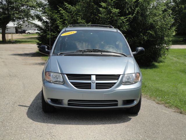 2005 Dodge Caravan S