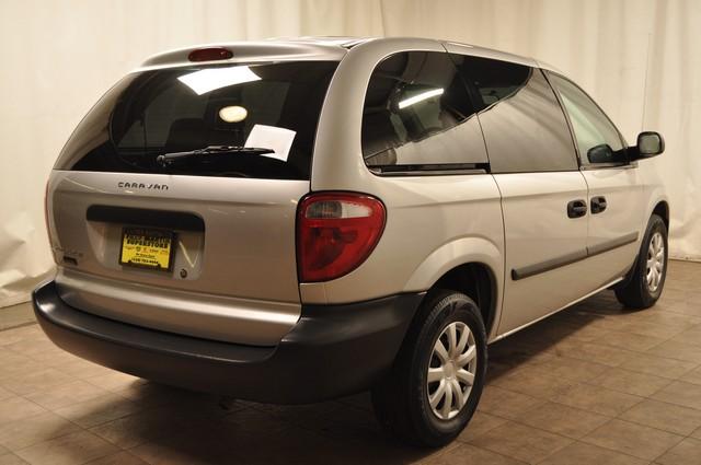 2005 Dodge Caravan SE