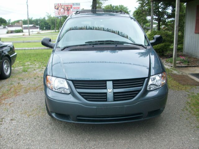 2005 Dodge Caravan S