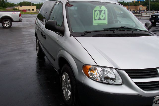 2006 Dodge Caravan SE