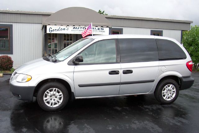 2006 Dodge Caravan SE