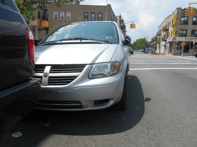 2006 Dodge Caravan S