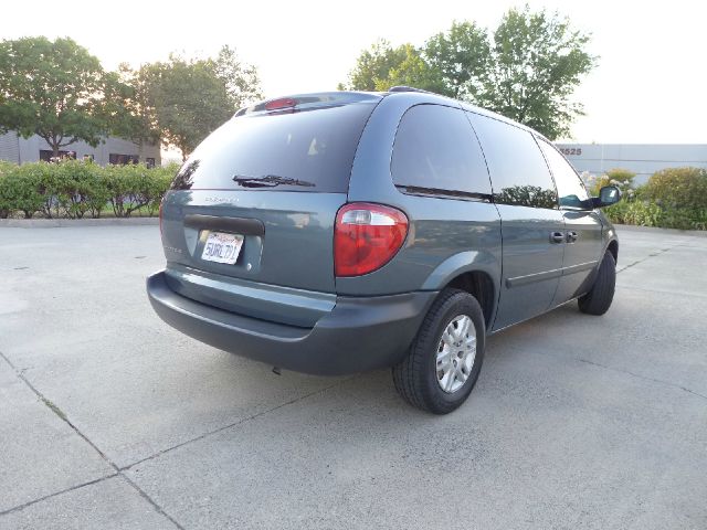 2006 Dodge Caravan SE