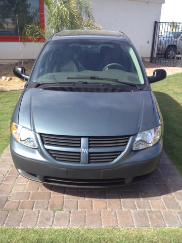 2006 Dodge Caravan SE