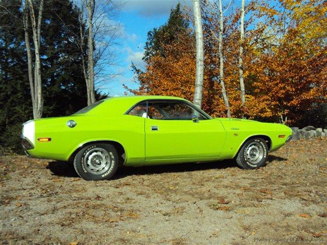 1970 Dodge Challenger Sle-2nd Bench-4wd-cd/tape