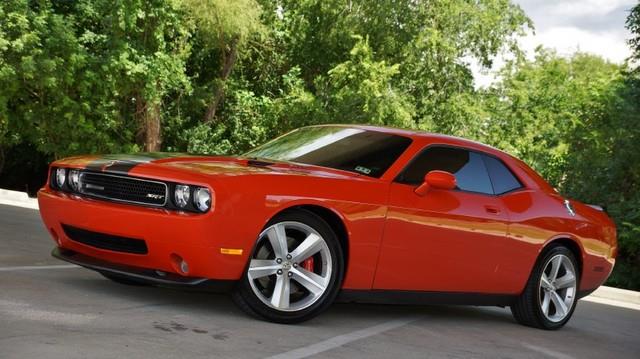 2008 Dodge Challenger XLS 4WD