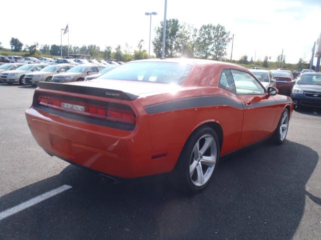 2008 Dodge Challenger XLS 4WD