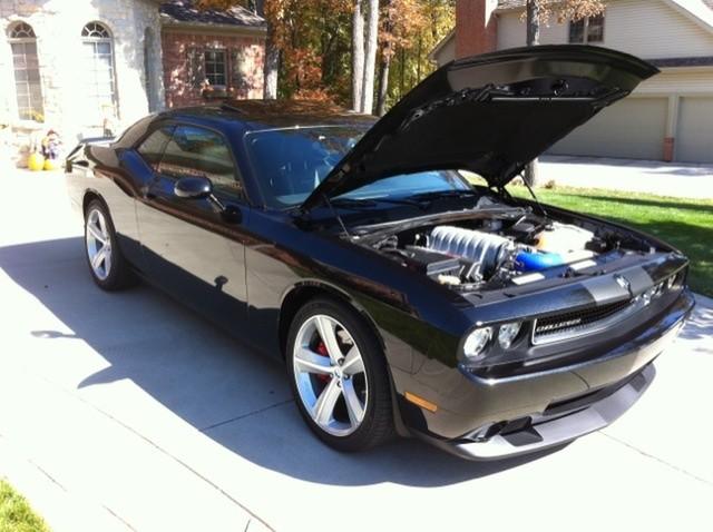 2008 Dodge Challenger XLS 4WD