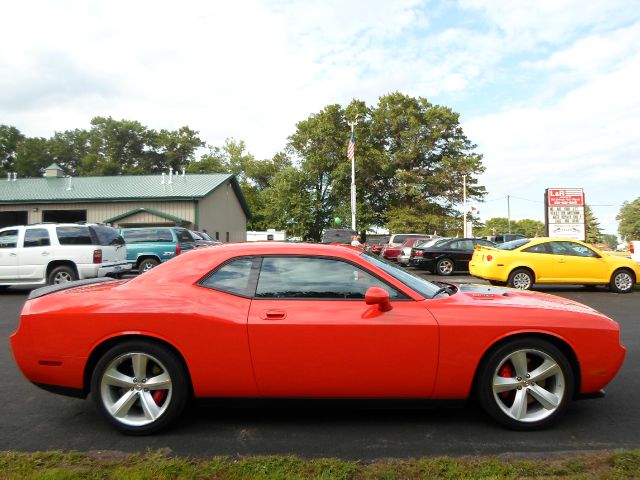 2008 Dodge Challenger XLS 4WD