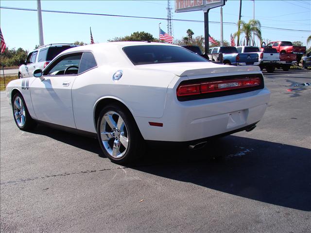 2009 Dodge Challenger SLT 25