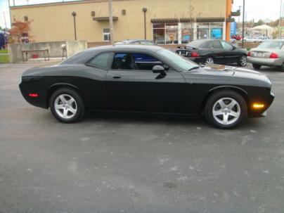 2009 Dodge Challenger SE