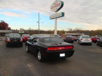 2009 Dodge Challenger SE