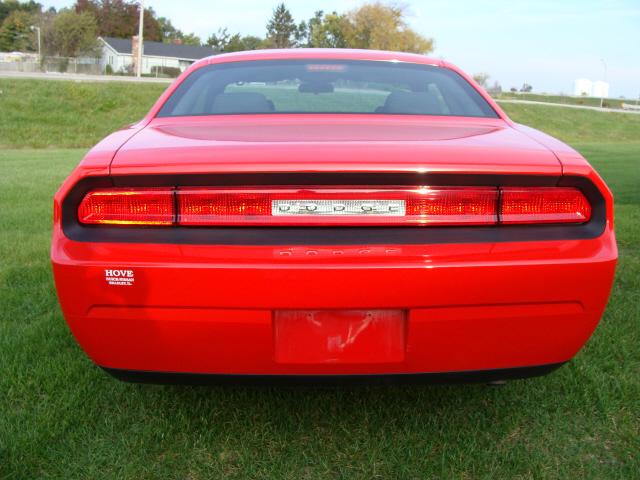 2009 Dodge Challenger SE