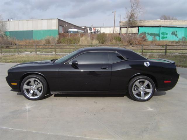 2009 Dodge Challenger SLT Leather 4X4