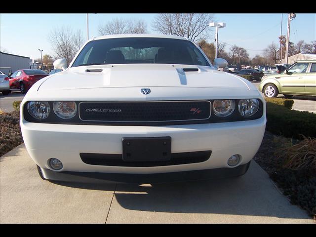 2009 Dodge Challenger SLT 25