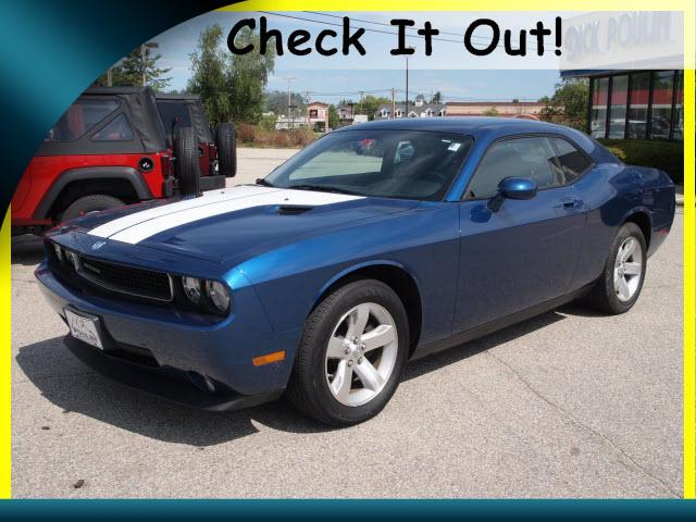 2009 Dodge Challenger SE