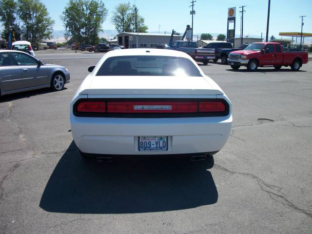 2009 Dodge Challenger SLT 25