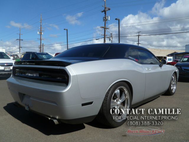 2009 Dodge Challenger Deluxe Convertible