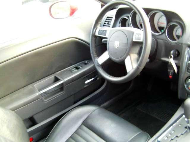 2009 Dodge Challenger SLT 25