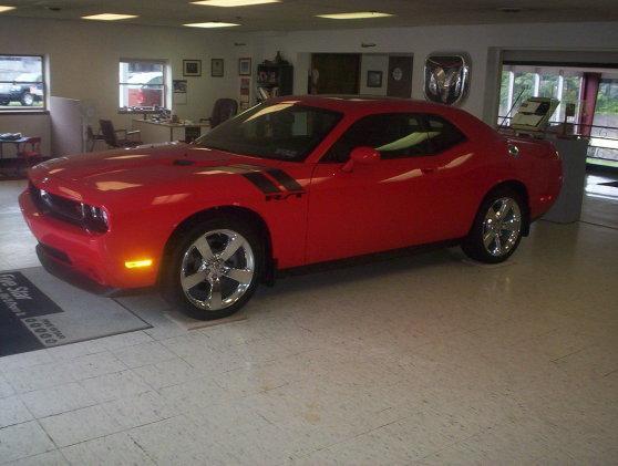 2009 Dodge Challenger SLT 25